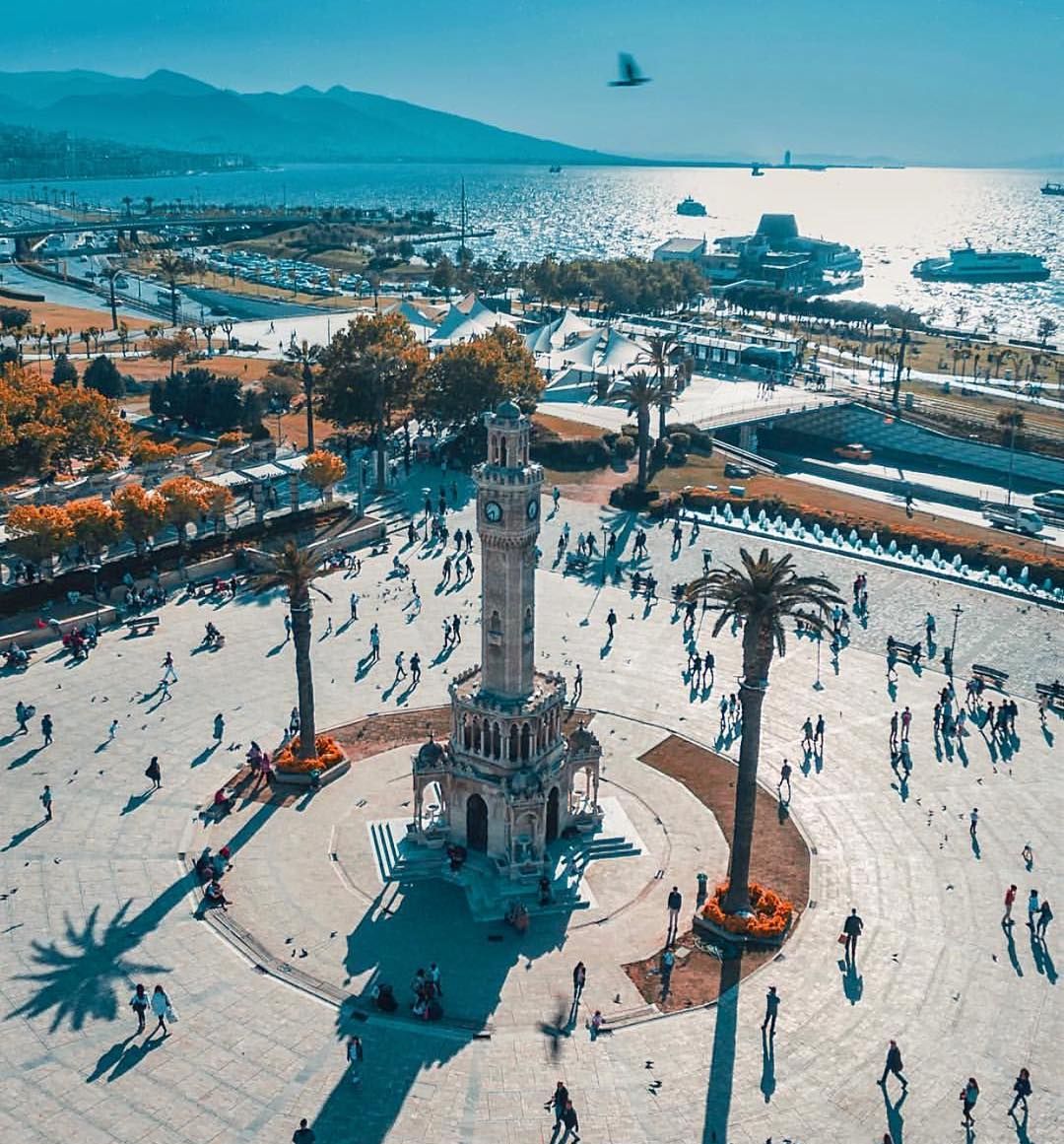 İzmir'de Araç Kiralamanın Avantajları